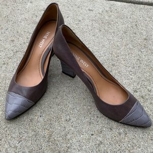 Nine West Grey with Snake Skin accent